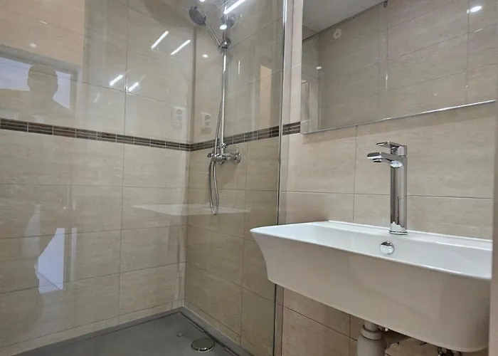 Savar 8079c 아파트 *