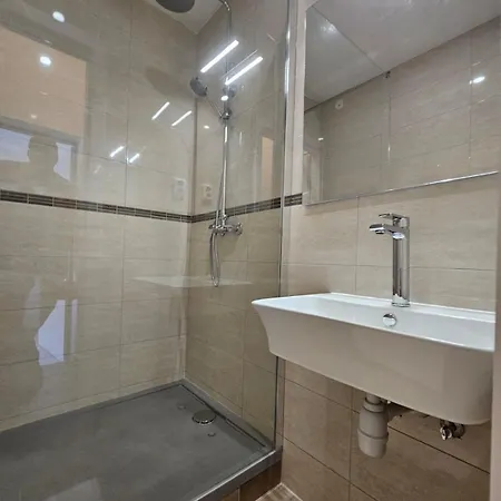 Savar 8079c Appartement *